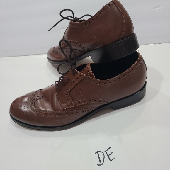 Oxfords_&_Derbys